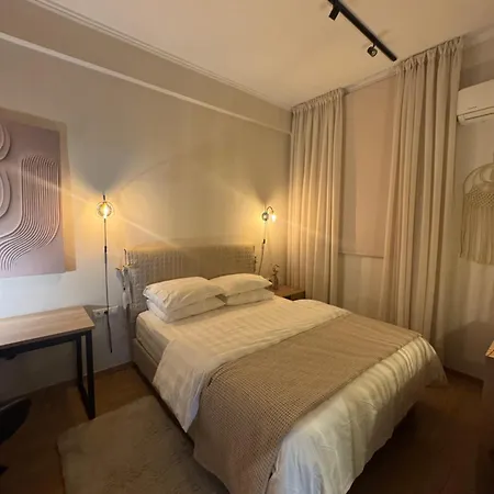 Nafsika Luxe Edition Oreon Nauplia