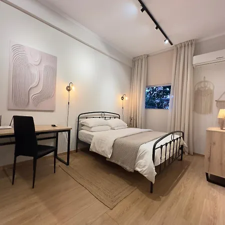 Nafsika Luxe Edition Oreon * نافبليو