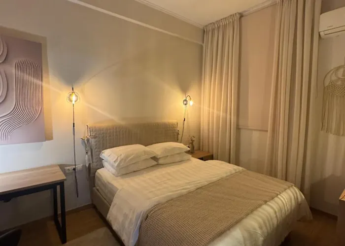 Nafsika Luxe Edition Oreon Nauplion