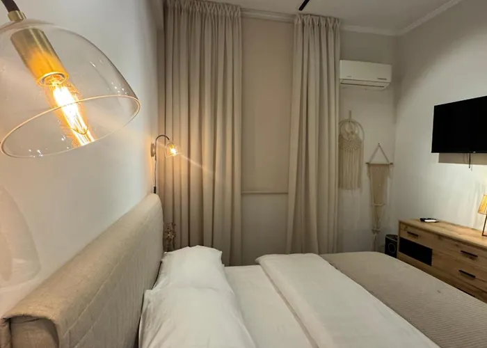 Nafsika Luxe Edition Oreon Apartament *